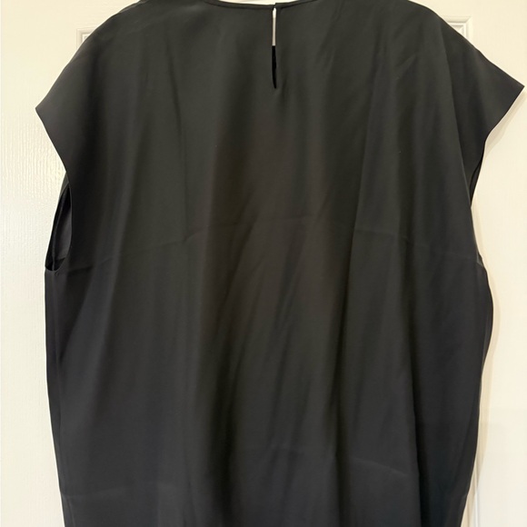 Banana Republic Black Blouse - Picture 4 of 4